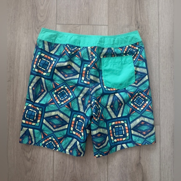 Hollister Green and Blue Geometric Board Shorts - Picture 8 of 8